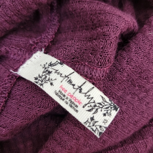 Free People Make It Easy Thermal Turtleneck Top XS Midnight Plum Lettuce Edge - Picture 11 of 12